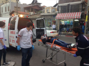 بالصور: إصابة طفيفة لشاب بحادث طرق بالقرب من دوار الحاج كحيل بيافا